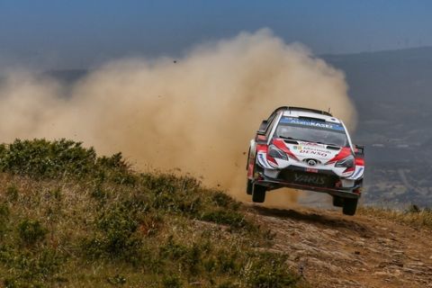 WRC: Κυρίαρχος ο Τάνακ με Toyota Yaris στη Σαρδηνία