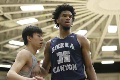 Sierra Canyon's Marvin Bagley III #35 is seen against La Lumiere during a high school basketball game at the 2017 Hoophall Classic on Monday, January 16, 2017, in Springfield, MA.. Sierra Canyon won the game. (AP Photo/Gregory Payan)