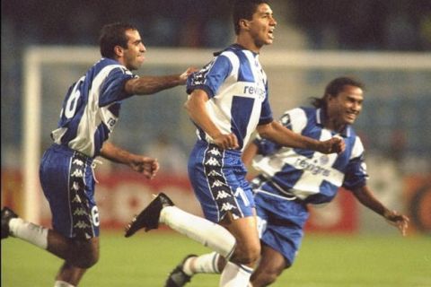 20 Oct 1999:  Jardel of Porto celebrates scoring during the Champions League match against Real Madrid played at the Estadio Das Antas in Oporto, Portugal.  \ Picture:  Nuno Correia. \ Mandatory Credit: AllsportUK  /Allsport