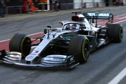 Formula 1: Με μαύρο μονοθέσιο θα τρέξει το 2020 η Mercedes