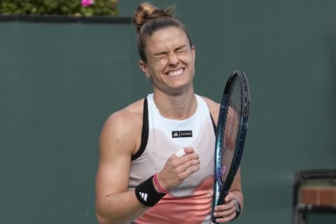 Maria Sakkari, of Greece, reacts to losing a point to Aryna Sabalenka, of Belarus, at the BNP Paribas Open tennis tournament Friday, March 17, 2023, in Indian Wells, Calif. (AP Photo/Mark J. Terrill)