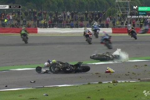 Τρομακτικό ατύχημα στο Moto GP στο Silverstone