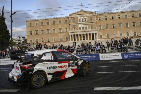 Ο Σεμπαστιάν Οζιέ κατέκτησε τους δρόμους του κέντρου στην Αθήνα, με τον ταχύτερο χρόνο στην Υπερειδική του ΕΚΟ Ράλλυ Ακρόπολις 2021