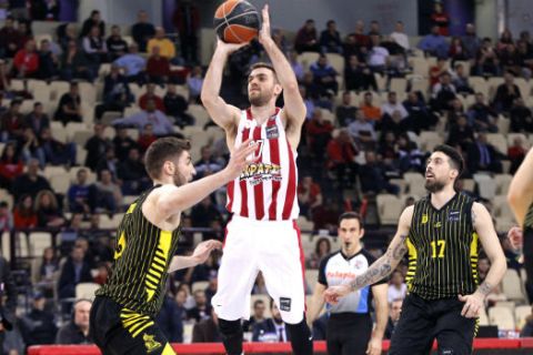 Μάντζαρης: "EuroLeague και πρωτάθλημα τα Όσκαρ για εμάς"