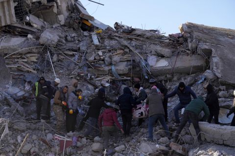 Σεισμός στην Τουρκία: Νεκρός βρέθηκε και ο τεχνικός διευθυντής της Χατάισπορ