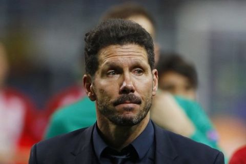 Soccer Football - Atletico Madrid v Real Madrid - UEFA Champions League Final - San Siro Stadium, Milan, Italy - 28/5/16
Atletico Madrid coach Diego Simeone looks dejected after the penalty shootout
Reuters / Stefan Wermuth
Livepic
EDITORIAL USE ONLY.