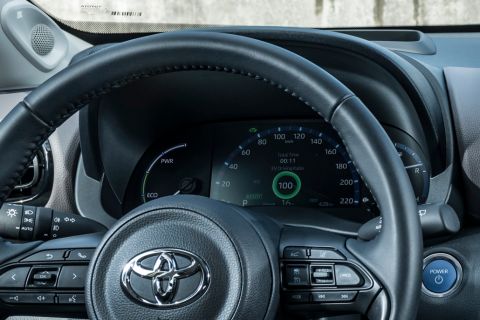 Toyota Yaris Cross 1.5 Hybrid -VIDEO Δοκιμή- Είναι το επόμενο best-seller της κατηγορίας του