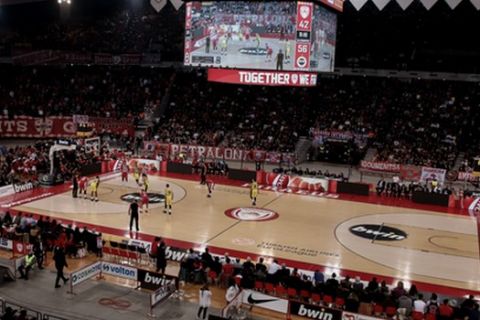 Ολυμπιακός: Πρόστιμο 6.000€ από τη EuroLeague για το ματς με τη Φενέρμπαχτσε