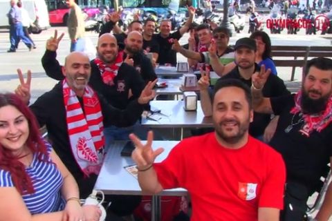 Βίντεο με τους οπαδούς του Ολυμπιακού στη Βαρκελώνη