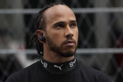 Formula 1, Σαουδική Αραβία: Δεν τιμωρήθηκε με ποινή θέσεων ο Χάμιλτον, "συγγνώμη, λάθος" από την FIA