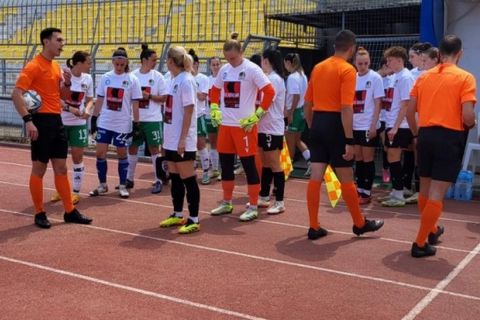 Το ηχηρό μήνυμα ενάντια στη βία κατά των γυναικών από τις παίκτριες των δύο ομάδων