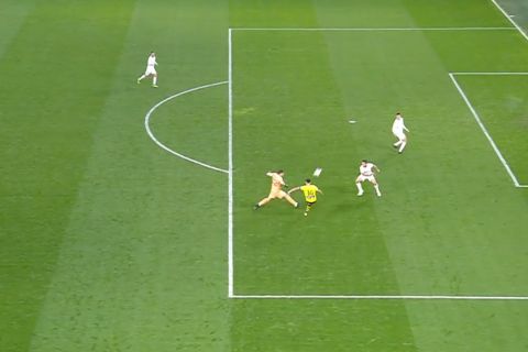 ΑΕΚ - ΟΦΗ: Ο Πόνσε με ψηλοκρεμαστό πέτυχε το δεύτερο γκολ του στο παιχνίδι