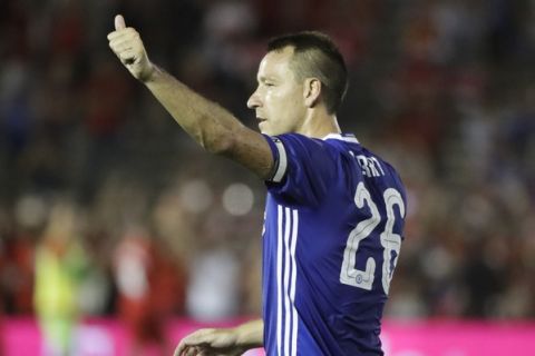 Chelsea's John Terry gives a thumb up after the International Champions Cup soccer match against the Liverpool at the Rose Bowl, Wednesday, July 27, 2016, in Pasadena , Calif. (AP Photo/Jae C. Hong)