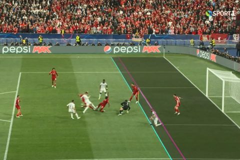 Λίβερπουλ - Ρεάλ: Ο Μπενζεμά σκόραρε, αλλά το γκολ δεν μέτρησε για οφσάιντ και επιβεβαίωση του VAR