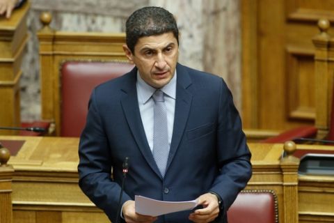 Ο υφυπουργός Αθλητισμού, Λευτέρης Αυγενάκης
