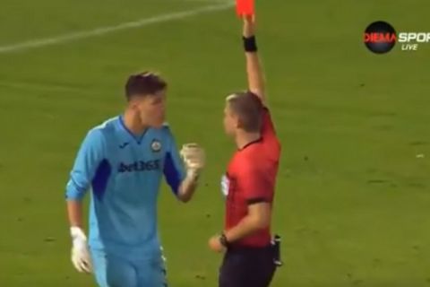 VIDEO: Ο Στεργιάκης αποβλήθηκε με απόφαση - σκάνδαλο του διαιτητή
