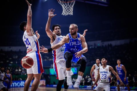 MundoBasket 2023, Φιλιππίνες - Ιταλία 83-90: Η ομάδα του Ποτσέκο τσέκαρε το εισιτήριό της για την επόμενη φάση