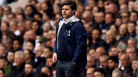 Tottenham Hotspur's manager Mauricio Pochettino watches from the sidelines during the English Premier League soccer match between Tottenham Hotspur and Arsenal at White Hart Lane in London, Sunday, April 30, 2017. (AP Photo/Alastair Grant)