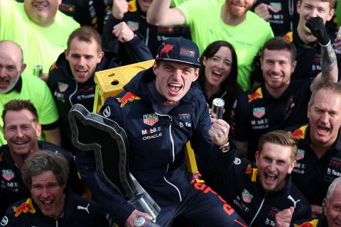 IMOLA, ITALY - APRIL 24: Race winner Max Verstappen of the Netherlands and Oracle Red Bull Racing celebrates with his team after the F1 Grand Prix of Emilia Romagna at Autodromo Enzo e Dino Ferrari on April 24, 2022 in Imola, Italy. (Photo by Alex Pantling/Getty Images)