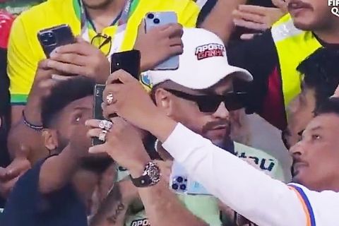 Μουντιάλ 2022, Βραζιλία: Οπαδοί έβγαζαν selfie με σωσία του Νεϊμάρ στις κερκίδες
