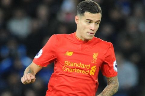 Liverpools Philippe Coutinho during the English Premier League soccer match between Leicester City and Liverpool at the King Power Stadium in Leicester, England, Monday, Feb. 27, 2017. (AP Photo/Rui Vieira)
