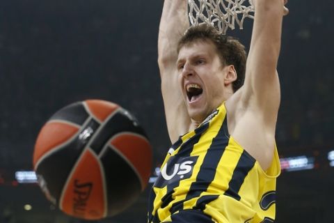 Fenerbahce's Jan Vesely reacts after scoring during the Final Four Euroleague semifinal basketball match against Zalgiris in Belgrade, Serbia, Friday, May 18, 2018. (AP Photo/Darko Vojinovic)