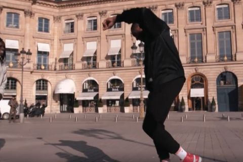 Θανάσης Αντετοκούνμπο: Χόρεψε το "ζεϊμπέκικο της Ευδοκίας" στο Παρίσι