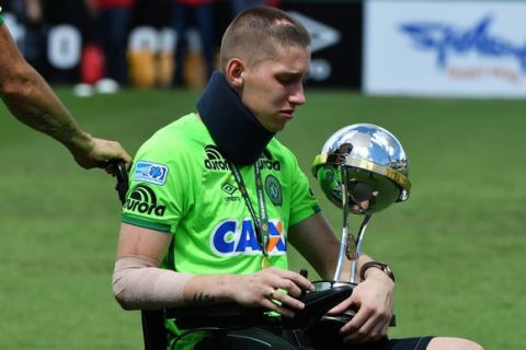 Οι επιζώντες της Σαπεκοένσε σήκωσαν το Copa Sudamericana