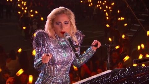 Το εκρηκτικό σόου της Lady Gaga στο ημίχρονο του Super Bowl
