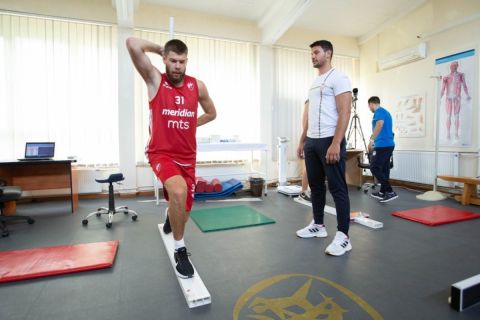 Ερυθρός Αστέρας: Στη Σερβία οι παίκτες της ομάδας, στις 25 Αυγούστου ξεκινά η προετοιμασία
