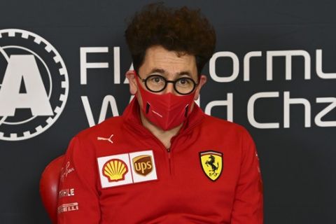 Ο επικεφαλής της Ferrari, Ματία Μπινότο, σε συνέντευξη Τύπου στις 30 Οκτωβρίου του 2020 στην Εμίλια Ρομάνια