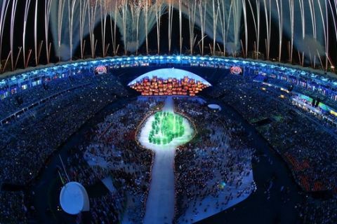 LIVE: Η τελετή λήξης των Ολυμπιακών Αγώνων