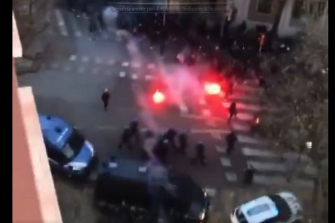 Μπολόνια - Ρόμα: Επεισόδια στο δρόμο πριν από το ματς, τραυματίστηκαν αστυνομικοί
