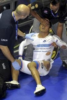 Φρικτός τραυματισμός ποδηλάτη!