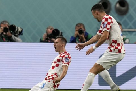 Ο Όρσιτς πανηγυρίζει γκολ της Κροατίας κόντρα στο Μαρόκο