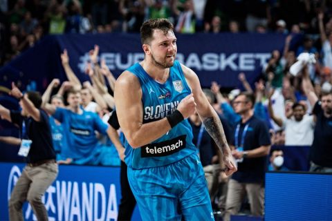 EuroBasket 2022: Απίθανα πράγματα από τον Ντόντσιτς στο πρώτο ημίχρονο του αγώνα με τη Γαλλία