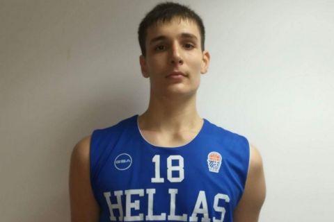 Πέθανε ο Θωμάς Κατσαούνης, 20χρονος μπασκετμπολίστας ύψους 2μ.20