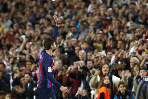 Ο Ζεράρ Πικέ της Μπαρτσελόνα σε στιγμιότυπο έπειτα από τη νίκη επί της Αλμερία για τη La Liga 2022-2023 στο "Καμπ Νόου", Βαρκελώνη | Σάββατο 5 Νοεμβρίου 2022