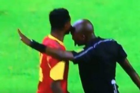 Διαιτητής κουτούλησε παίκτη στο Νότια Αφρική - Αγκόλα