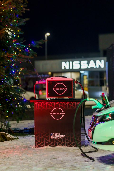 Nissan Sunderlands Christmas lights powered by one of their LEAF electric cars Picture: DAVID WOOD