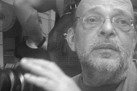 "Έφυγε" από τη ζωή ο δημοσιογράφος Μάνος Αντώναρος