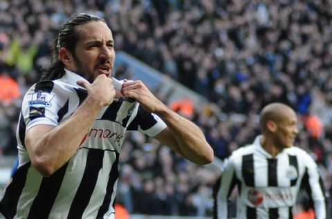 NEWCASTLE, ENGLAND - FEBRUARY 02: Jonas Gutierrez of Newcastle United celebrates scoring the opening goal during the Barclays Premier League match between Newcastle United and Chelsea at St James' Park on February 02, 2013 in Newcastle upon Tyne, England. (Photo by Serena Taylor/Newcastle United via Getty Images)