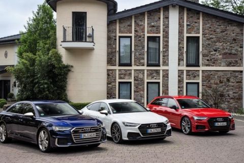 Audi S6 Sedan TDI in Navarra blue, Audi S7 Sportback TDI in Glacier white and Audi S6 Avant TDI in Tango red