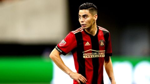 Atlanta United midfielder Miguel Almiron (10) in action against the Portland Timbers in the first half of an MLS soccer match Sunday, June 24, 2018, in Atlanta, Ga. (AP Photo/Brett Davis)