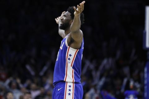 NBA: Το "τρελό" καλάθι του Εμπίντ στην κορυφή του Top-5