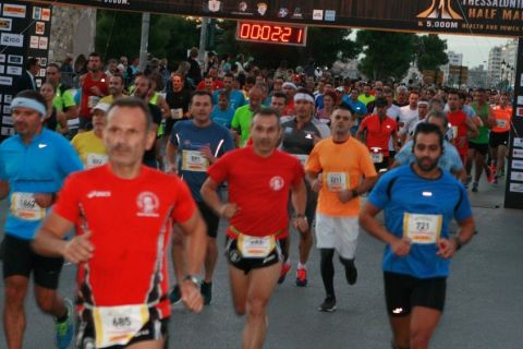 50 φορείς "τρέχουν" στον Νυχτερινό Ημιμαραθώνιο Θεσσαλονίκης