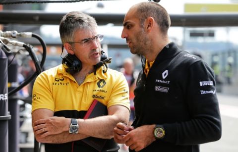 (L to R): Nick Chester (GBR) Renault Sport F1 Team Chassis Technical Director with Cyril Abiteboul (FRA) Renault Sport F1 Managing Director.
Belgian Grand Prix, Saturday 26th August 2017. Spa-Francorchamps, Belgium.