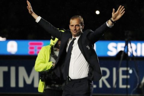 Juventus coach Massimiliano Allegri celebrates at the end of the Serie A soccer match between Juventus and Atalanta at the Allianz stadium, in Turin, Italy, Sunday, May 19, 2019. (AP Photo/Antonio Calanni)