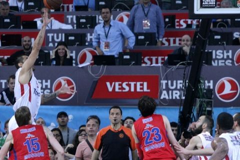 EuroLeague: Κορυφαία φάση της 10ετίας το "πεταχτάρι" του Πρίντεζη στον Τελικό του 2012