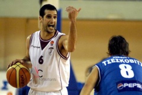 Αγγελακόπουλος: "Δουλεύουμε σκληρά"